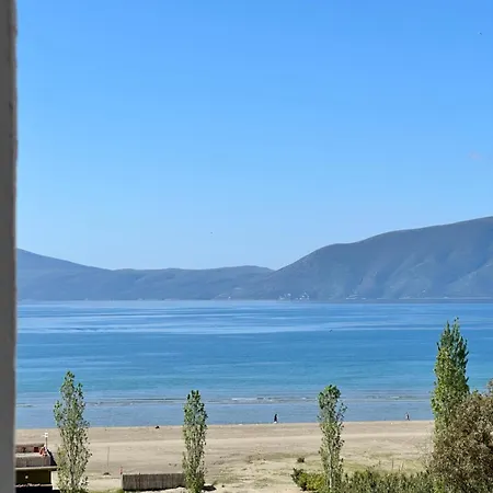 Fairy Host * Vlorë